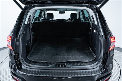 2021 Ford Everest - Thumbnail