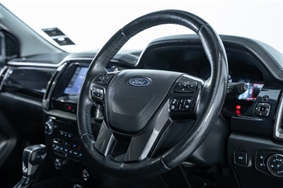 2021 Ford Everest - Thumbnail