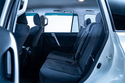 2018 Toyota Landcruiser Prado - Thumbnail