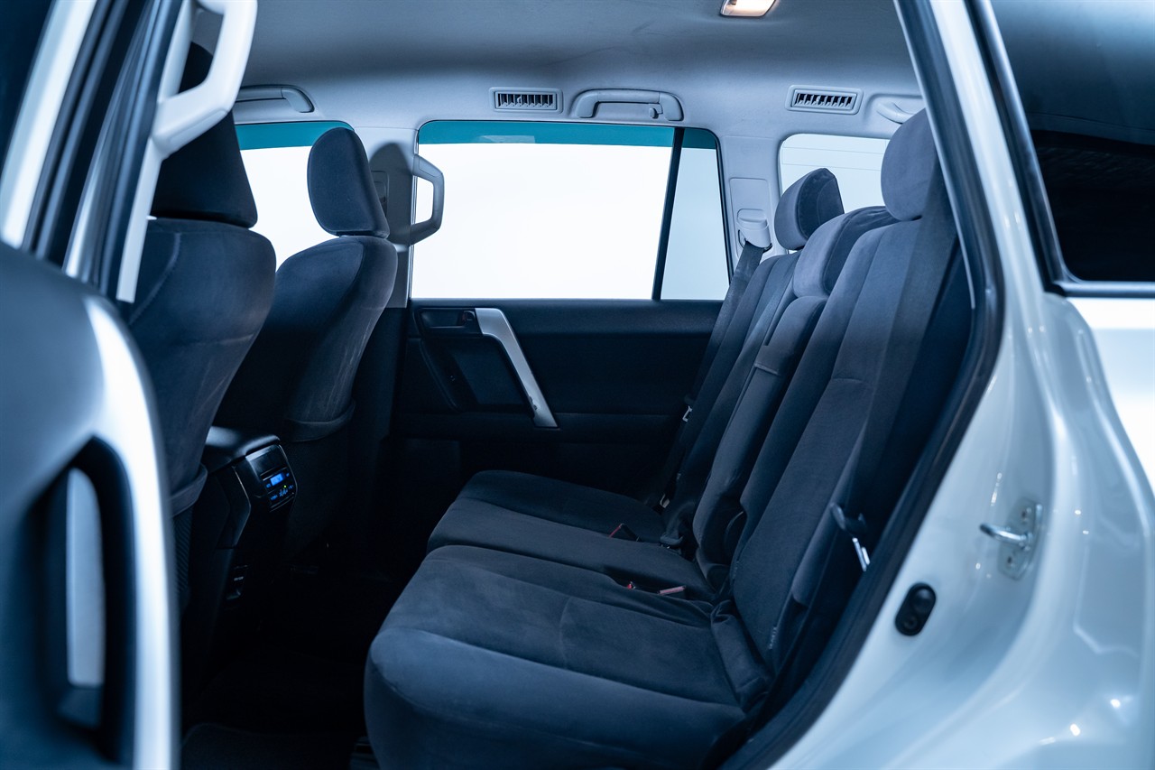 2018 Toyota Landcruiser Prado