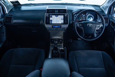 2018 Toyota Landcruiser Prado - Thumbnail