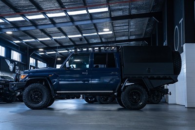 2020 Toyota Landcruiser - Thumbnail