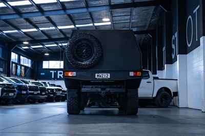 2020 Toyota Landcruiser - Thumbnail