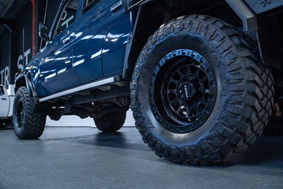 2020 Toyota Landcruiser - Thumbnail