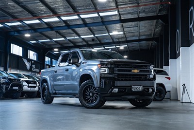 2021 Chevrolet Silverado - Thumbnail