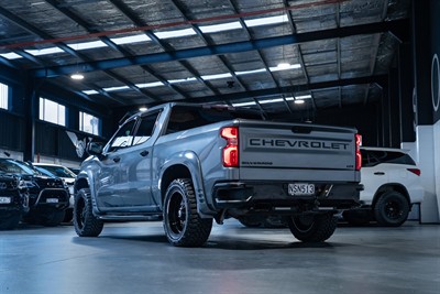 2021 Chevrolet Silverado - Thumbnail