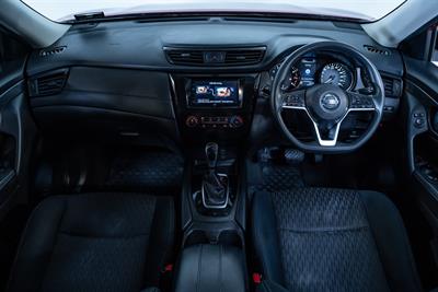 2020 Nissan X-Trail - Thumbnail