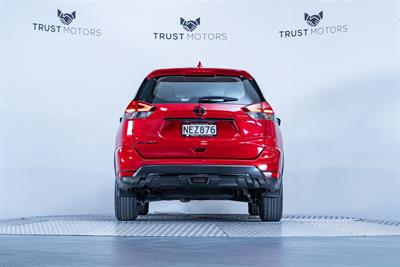 2020 Nissan X-Trail - Thumbnail