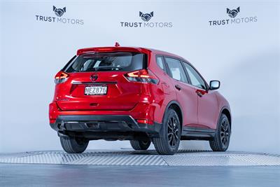 2020 Nissan X-Trail - Thumbnail