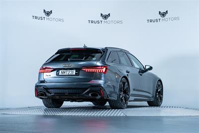 2021 Audi RS6 - Thumbnail