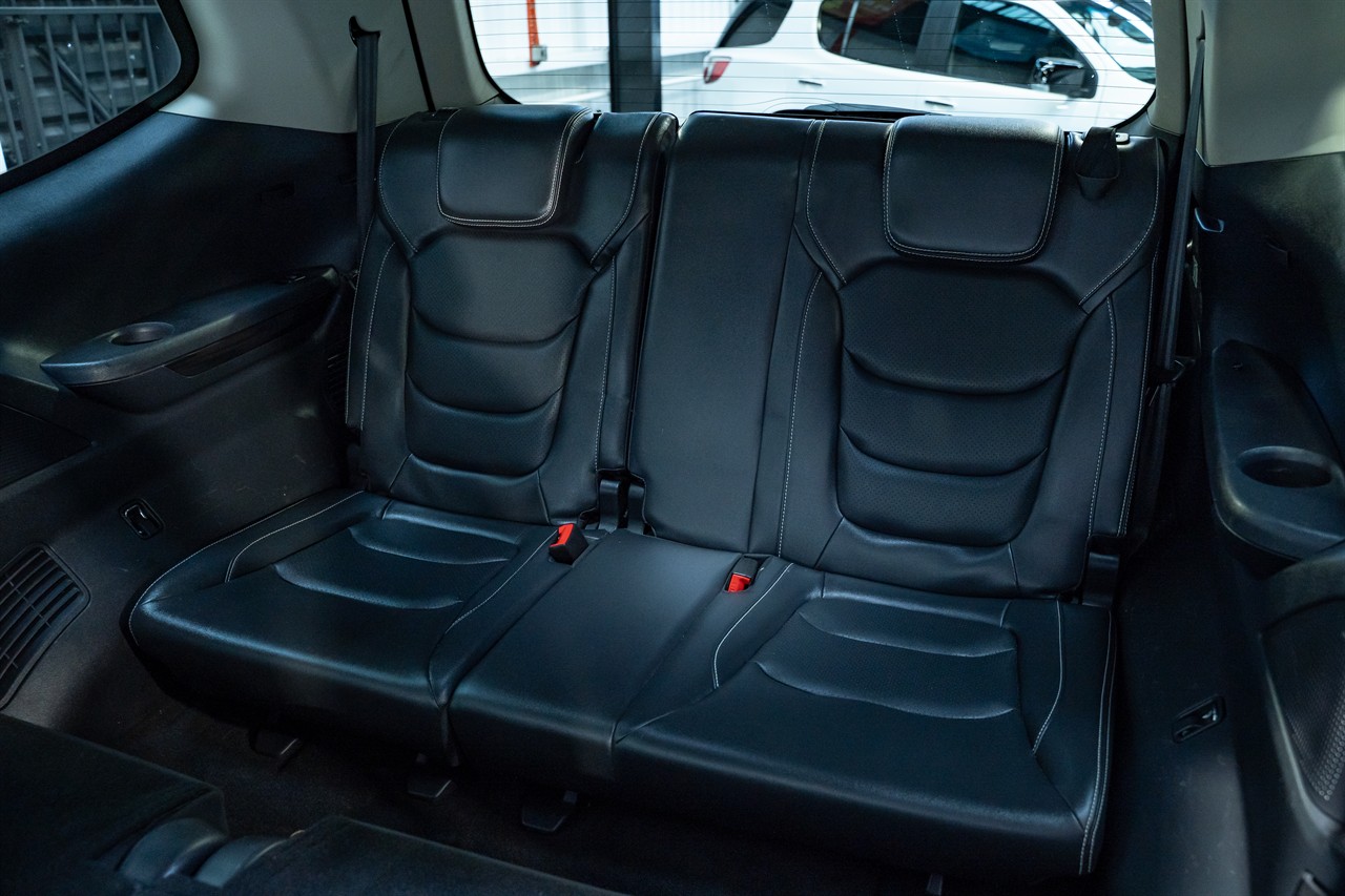 2021 LDV D90