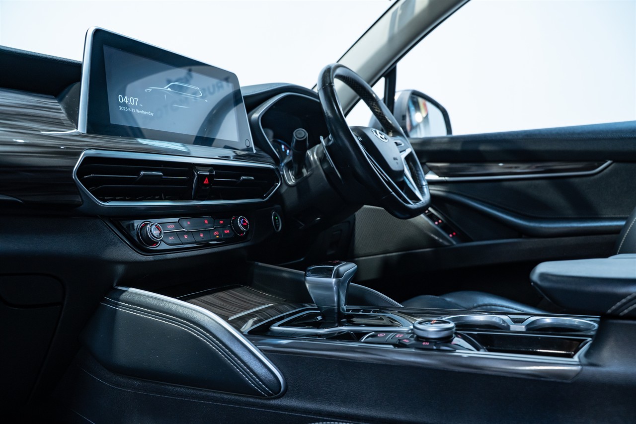 2021 LDV D90