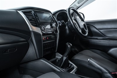 2019 Mitsubishi Triton - Thumbnail