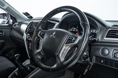 2019 Mitsubishi Triton - Thumbnail