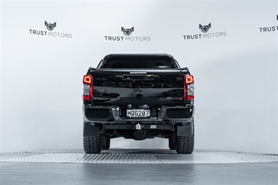 2019 Mitsubishi Triton - Thumbnail