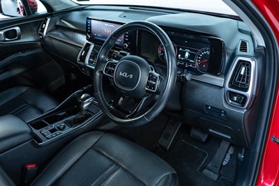 2022 Kia Sorento - Thumbnail