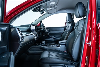 2022 Kia Sorento - Thumbnail