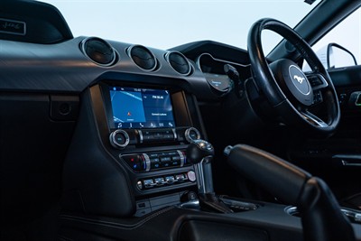 2019 Ford Mustang - Thumbnail