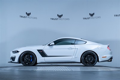 2019 Ford Mustang - Thumbnail