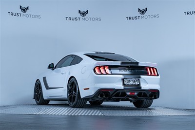 2019 Ford Mustang - Thumbnail