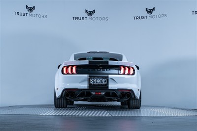 2019 Ford Mustang - Thumbnail