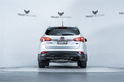 2015 Hyundai Santa Fe - Thumbnail