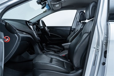 2015 Hyundai Santa Fe - Thumbnail