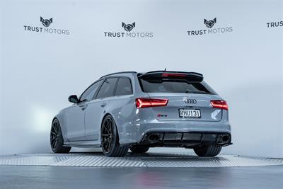2017 Audi RS6 - Thumbnail