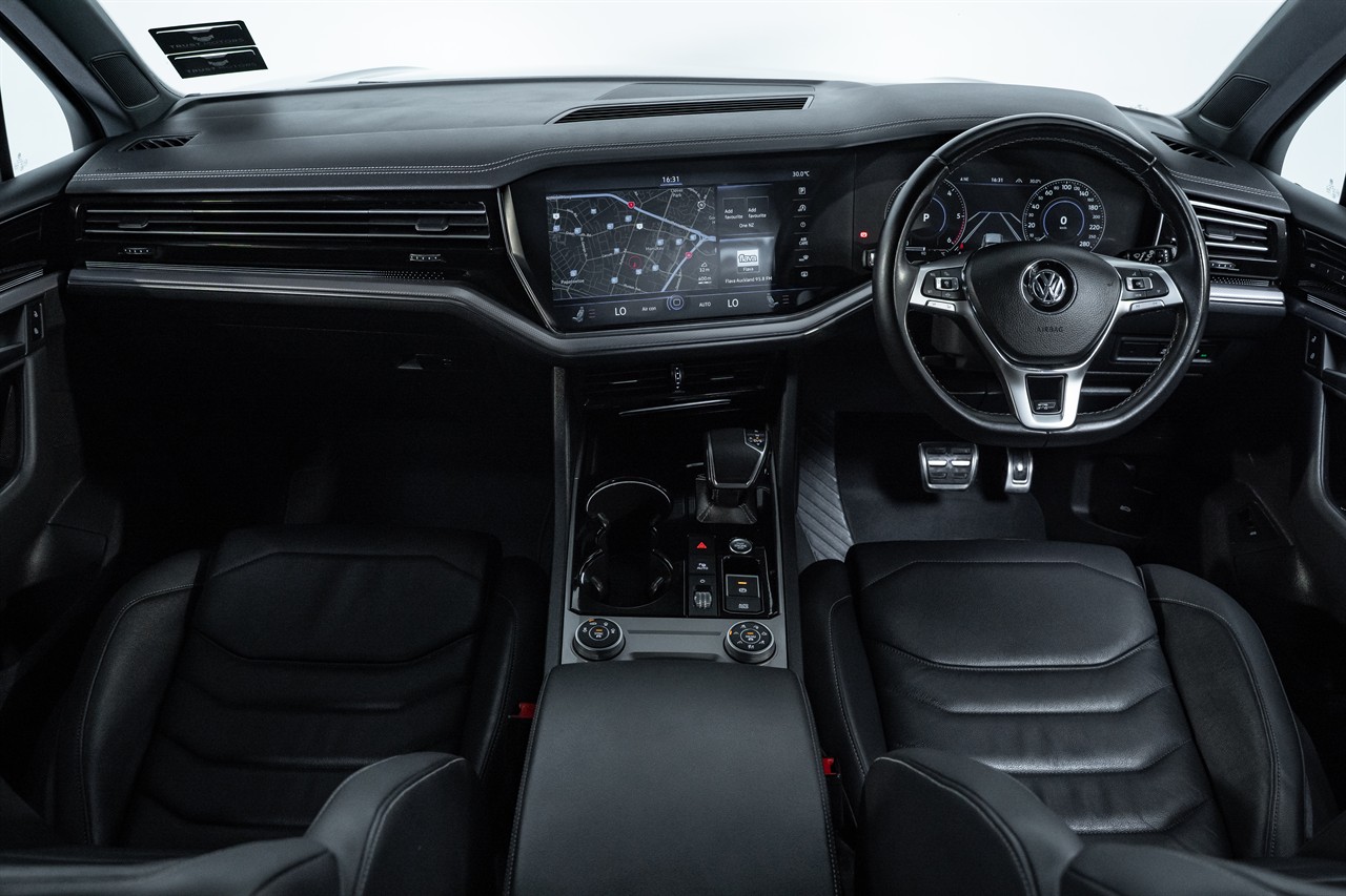 2019 Volkswagen Touareg