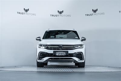 2023 Volkswagen Tiguan - Thumbnail