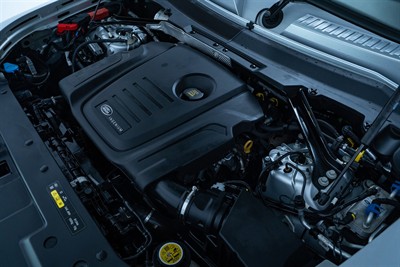 2020 Land Rover Defender - Thumbnail