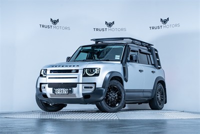 2020 Land Rover Defender - Thumbnail