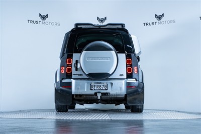 2020 Land Rover Defender - Thumbnail