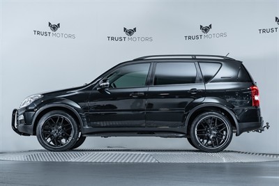 2017 Ssangyong Rexton - Thumbnail