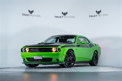 2017 Dodge Challenger - Thumbnail