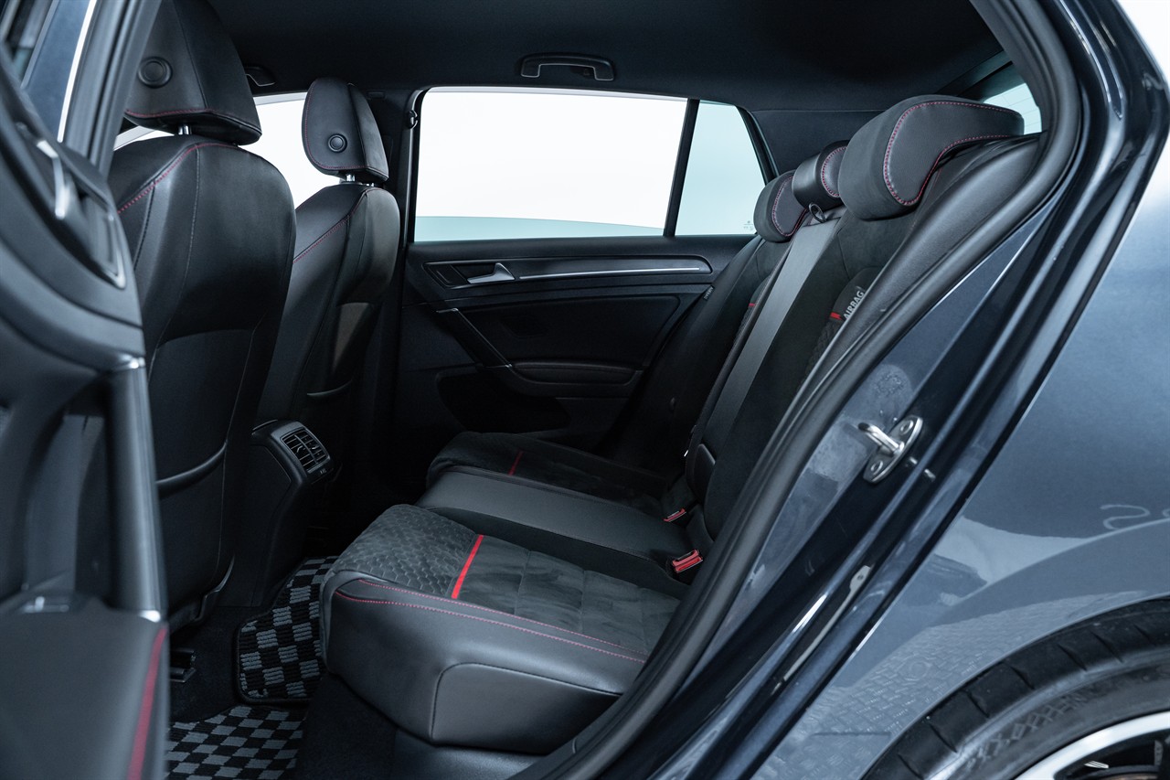 2017 Volkswagen Golf