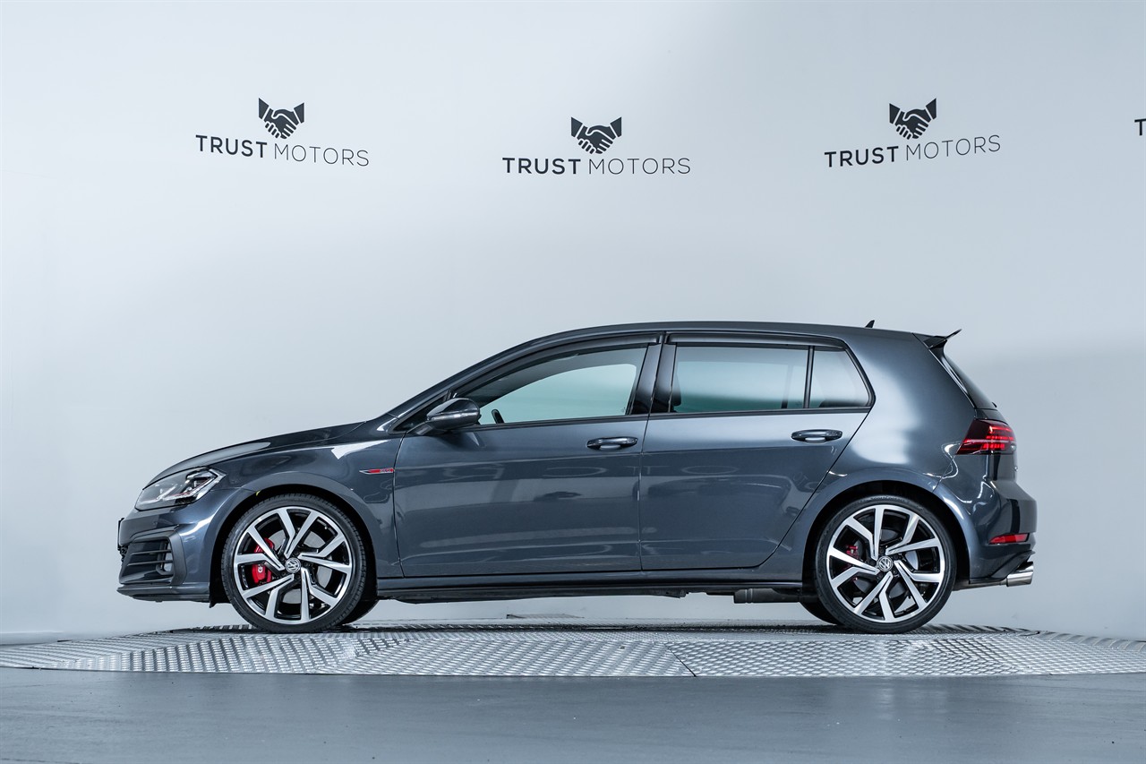 2017 Volkswagen Golf