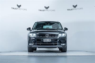 2016 Volkswagen Tiguan - Thumbnail