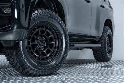 2017 Toyota Landcruiser Prado - Thumbnail