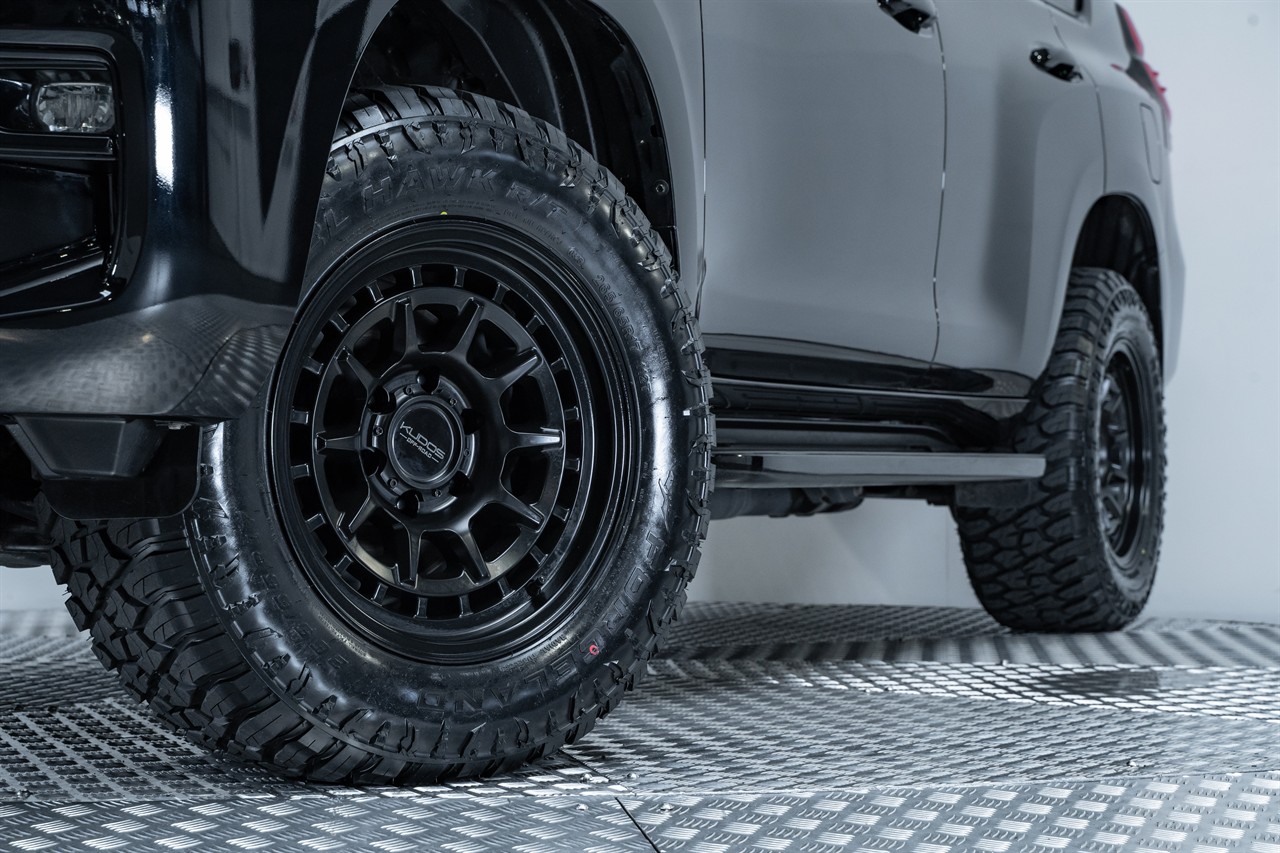 2017 Toyota Landcruiser Prado