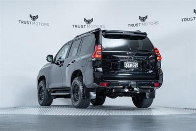 2017 Toyota Landcruiser Prado - Thumbnail