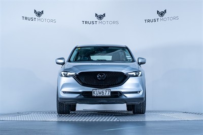 2017 Mazda CX-5 - Thumbnail
