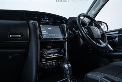 2021 Toyota Fortuner - Thumbnail