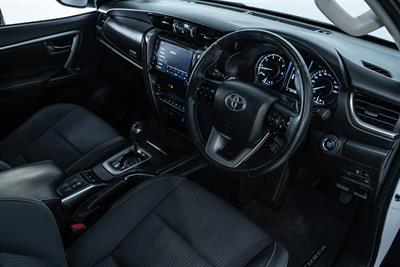 2021 Toyota Fortuner - Thumbnail