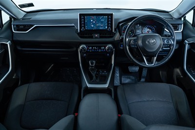 2020 Toyota Rav4 - Thumbnail
