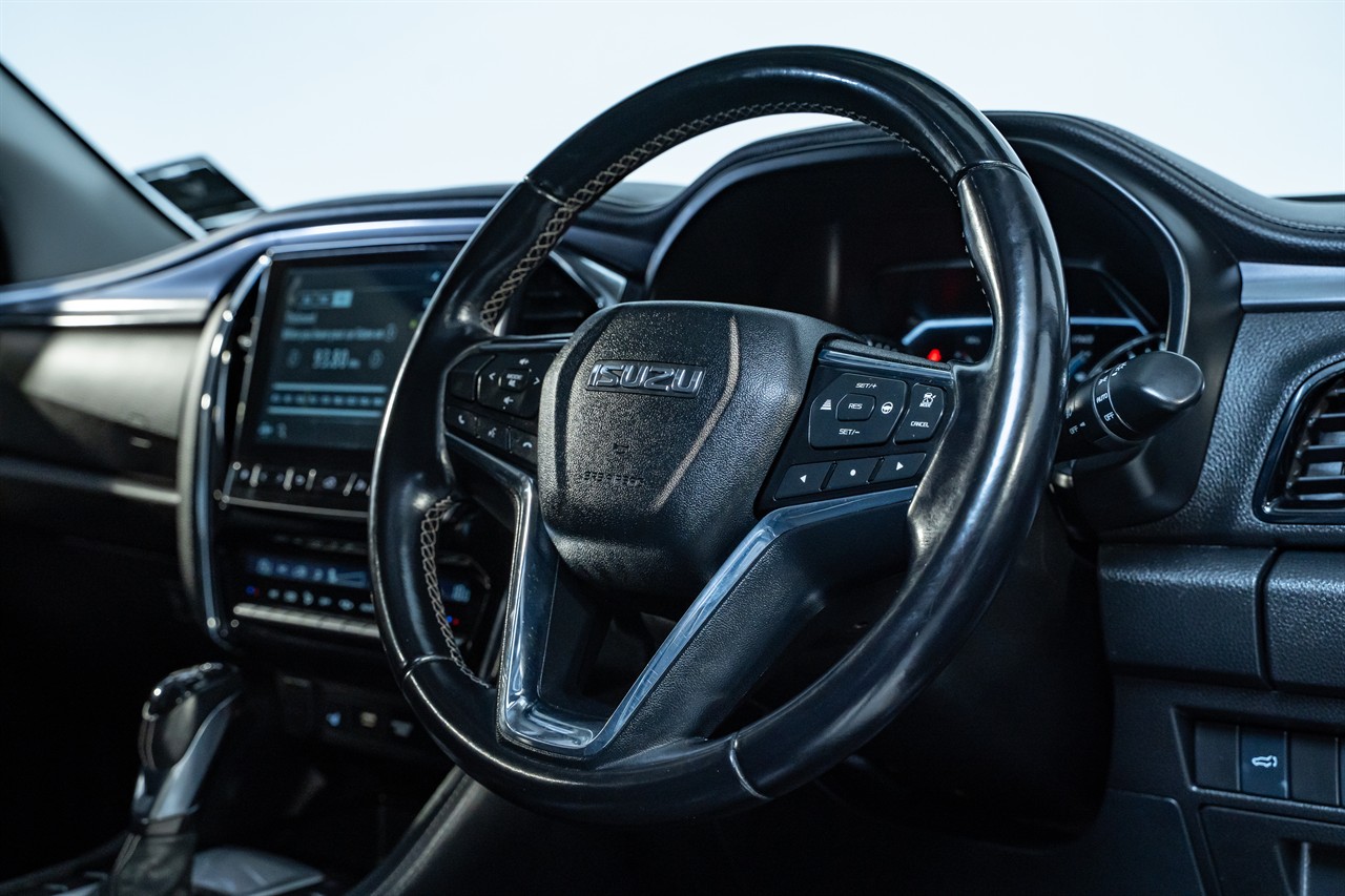 2022 Isuzu MU-X