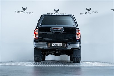 2020 Toyota Hilux - Thumbnail
