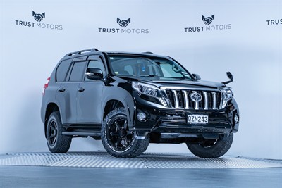 2016 Toyota Landcruiser Prado - Thumbnail