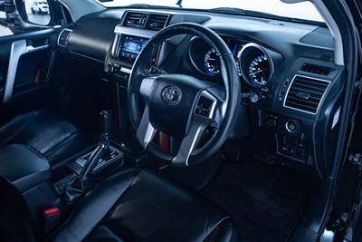 2016 Toyota Landcruiser Prado - Thumbnail