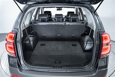 2017 Holden Captiva - Thumbnail